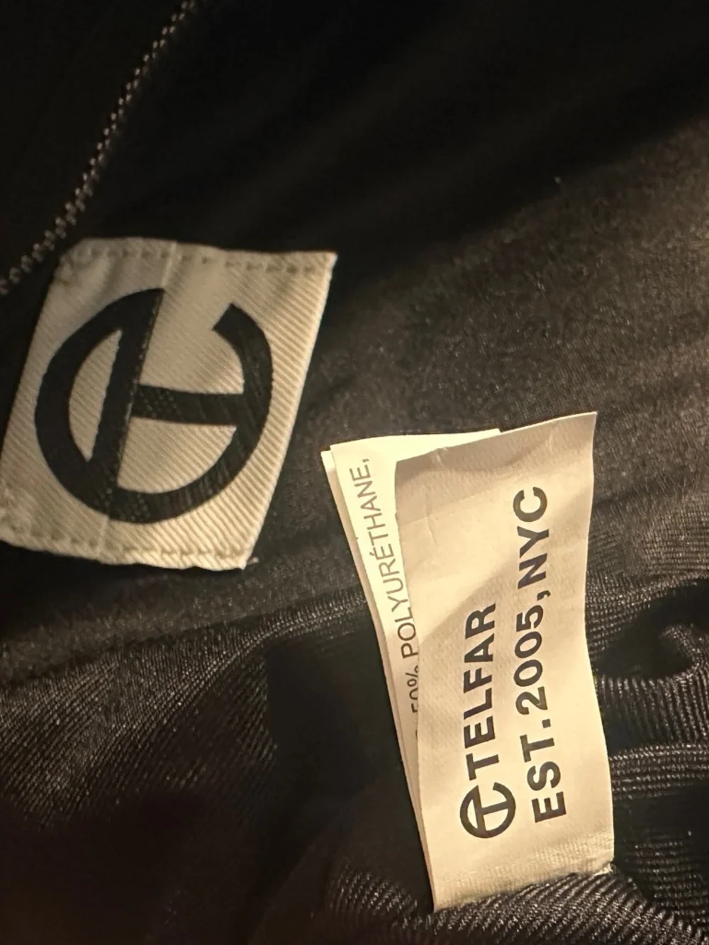 Telfar Large Shopping Bag Black TF-012-BK-L featuring Embossed logo - Picture 5 of 6